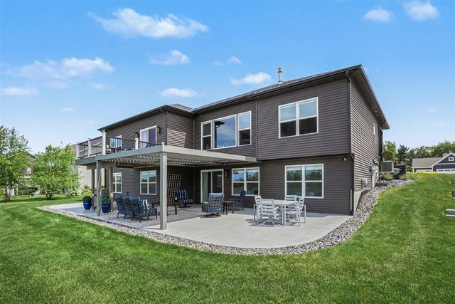 9351 Shoreway Drive, West Olive, MI 49460