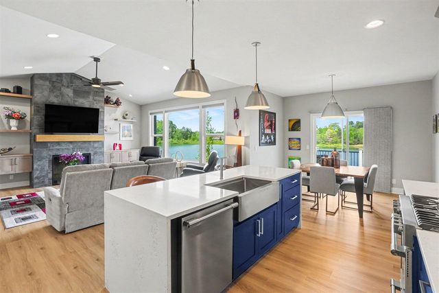 9351 Shoreway Drive, West Olive, MI 49460