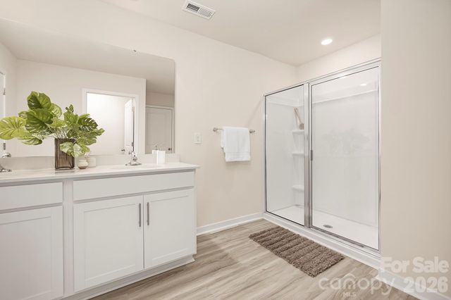 117 Lauren Lane, Hendersonville, NC 28792