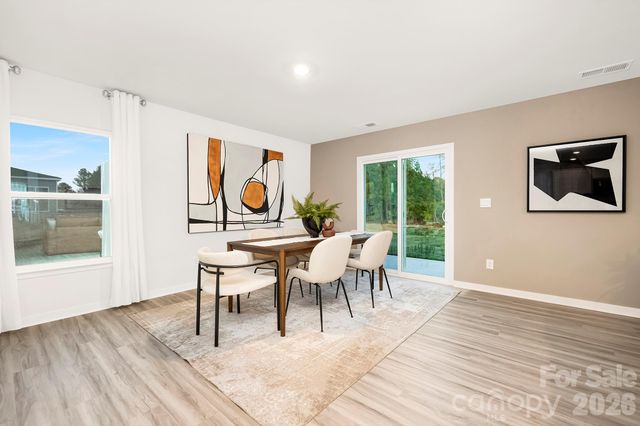 117 Lauren Lane, Hendersonville, NC 28792
