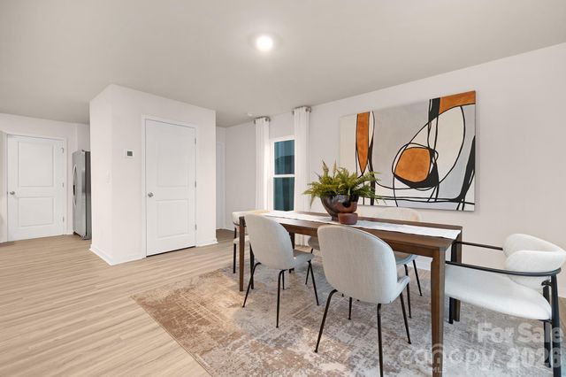 117 Lauren Lane, Hendersonville, NC 28792