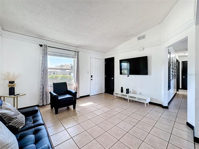 1537 COLONY AVENUE, Kissimmee, FL 34744