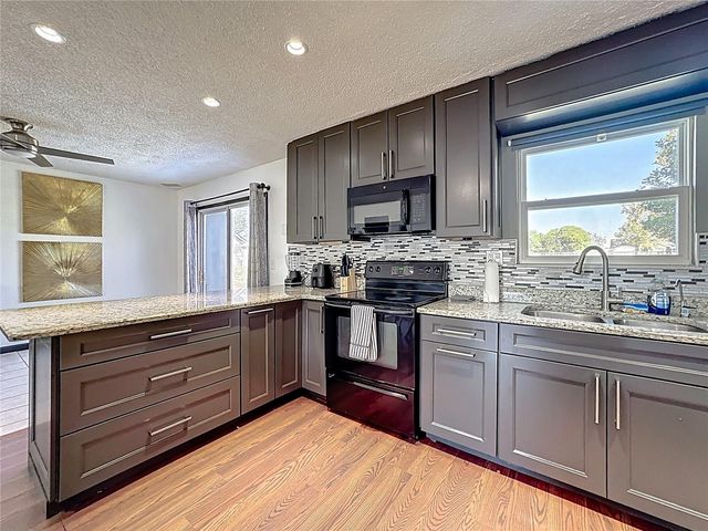 1537 COLONY AVENUE, Kissimmee, FL 34744