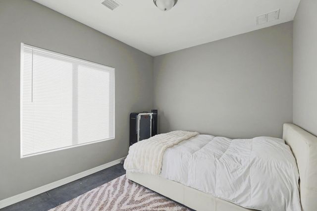 5314 N Cypress St, Bel Aire, KS 67226