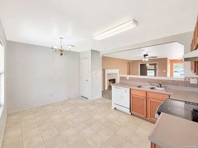 145 S Willow Way, Cibolo, TX 78108