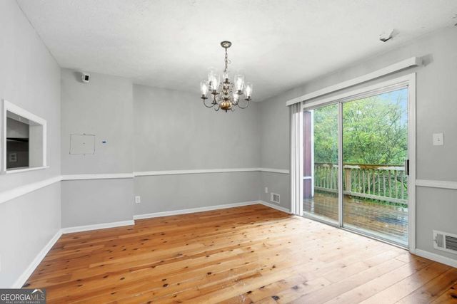 1384 Huntsmen Glen, Riverdale, GA 30296
