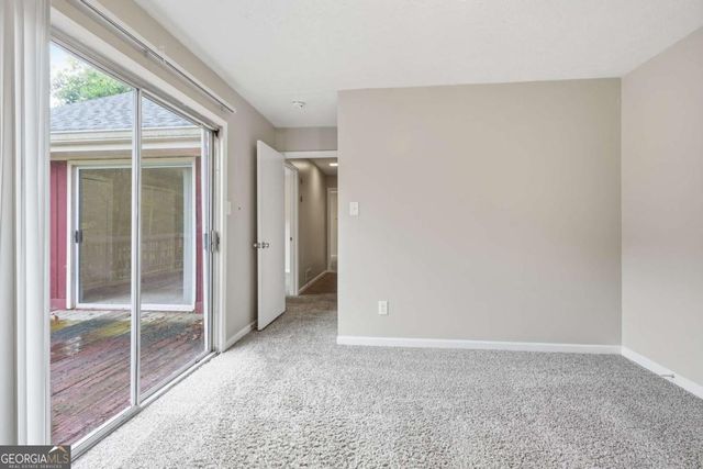 1384 Huntsmen Glen, Riverdale, GA 30296