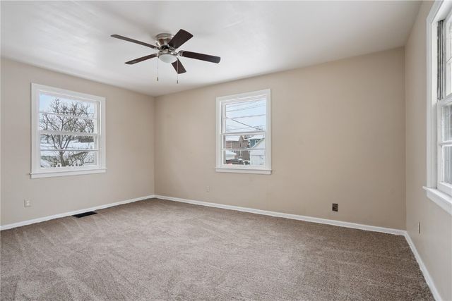 1538 Bever Avenue SE, Cedar Rapids, IA 52403