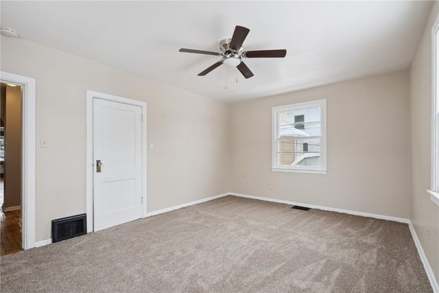 1538 Bever Avenue SE, Cedar Rapids, IA 52403