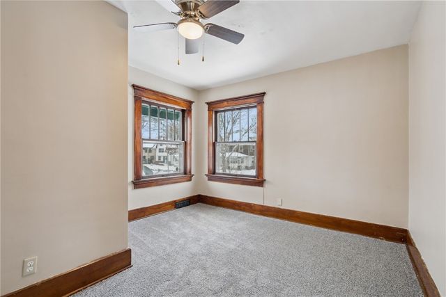 1538 Bever Avenue SE, Cedar Rapids, IA 52403