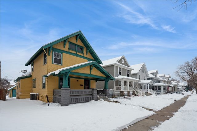 1538 Bever Avenue SE, Cedar Rapids, IA 52403