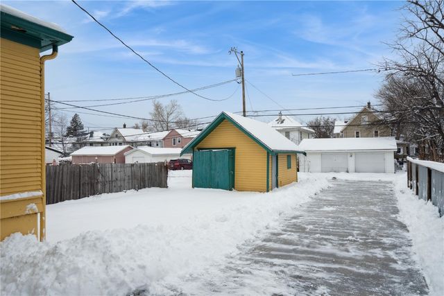 1538 Bever Avenue SE, Cedar Rapids, IA 52403