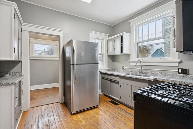 1538 Bever Avenue SE, Cedar Rapids, IA 52403