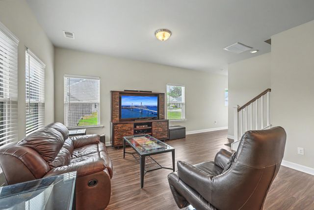 1042 Striped Lane, Johns Island, SC 29455