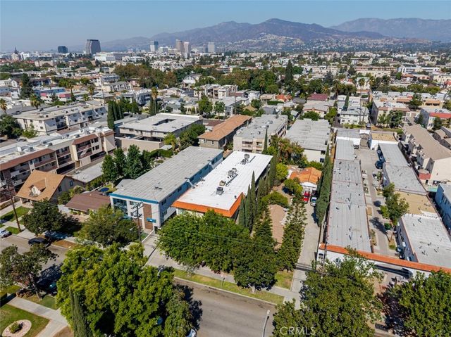 909 E Garfield 3, Glendale, CA 91205
