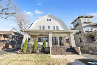 1102 Anderson Avenue, Fort Lee, NJ 07024