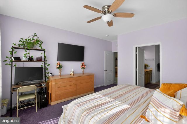 1709 HUDGINS FARM CIR, Fredericksburg, VA 22408