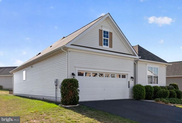 1709 HUDGINS FARM CIR, Fredericksburg, VA 22408