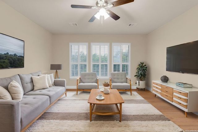 18615 Rogers Gln, San Antonio, TX 78258
