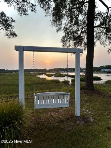9163 Devaun Park Boulevard, Calabash, NC 28467