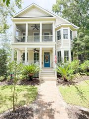 9163 Devaun Park Boulevard, Calabash, NC 28467