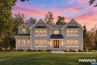 38 Brookside Terrace, North Caldwell, NJ 07006