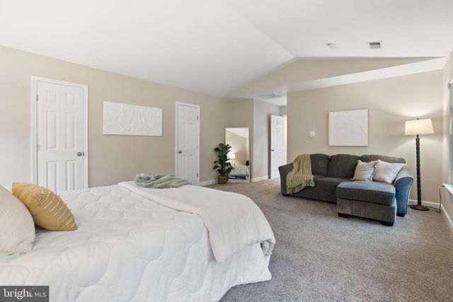 5467 QUAINT DR, Woodbridge, VA 22193