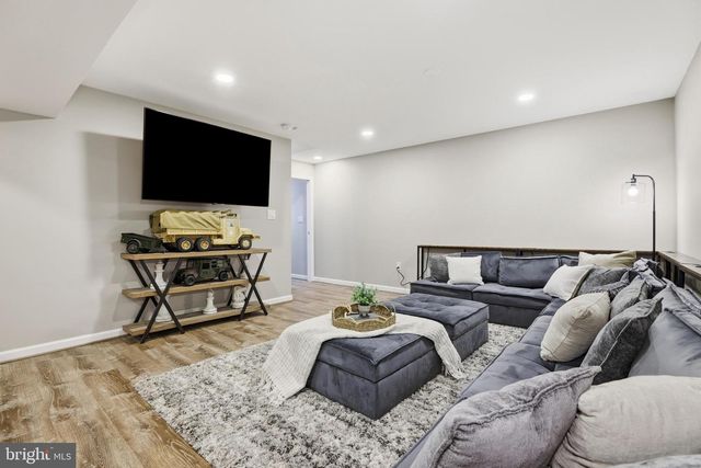 5467 QUAINT DR, Woodbridge, VA 22193