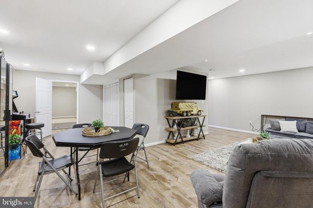 5467 QUAINT DR, Woodbridge, VA 22193