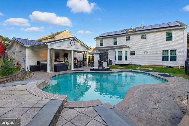 5467 QUAINT DR, Woodbridge, VA 22193