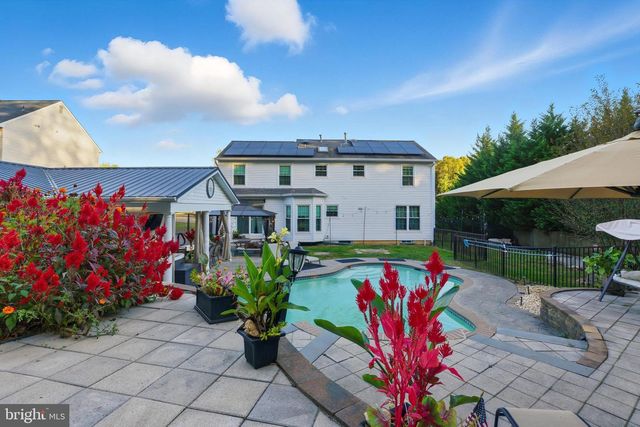 5467 QUAINT DR, Woodbridge, VA 22193