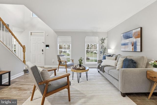 5467 QUAINT DR, Woodbridge, VA 22193