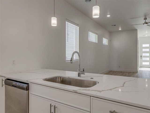 2529 NW 130th Street, Oklahoma City, OK 73120