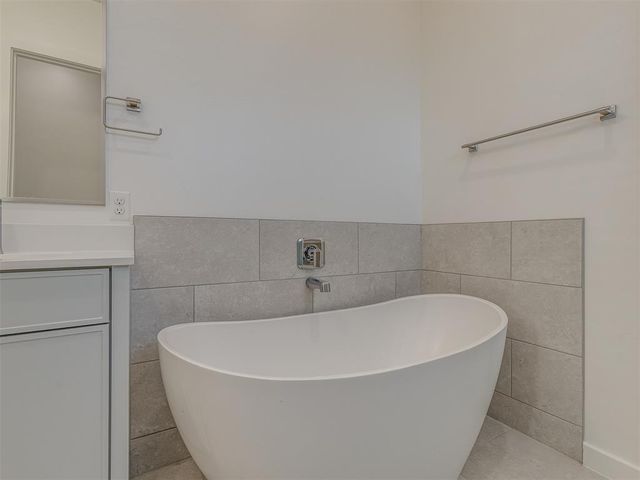 2529 NW 130th Street, Oklahoma City, OK 73120