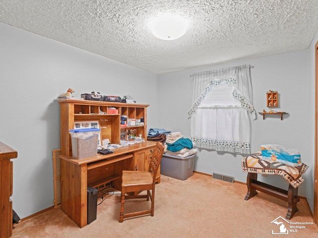 2760 Spring Hill Drive, Howell, MI 48843