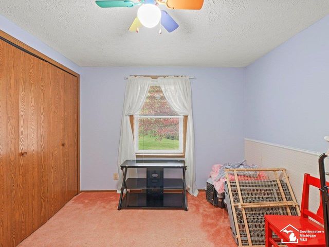 2760 Spring Hill Drive, Howell, MI 48843