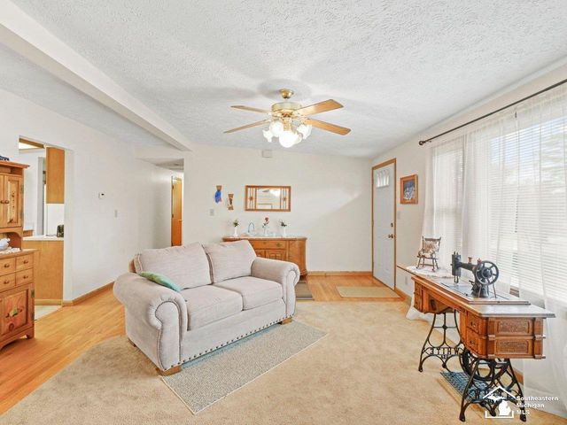 2760 Spring Hill Drive, Howell, MI 48843