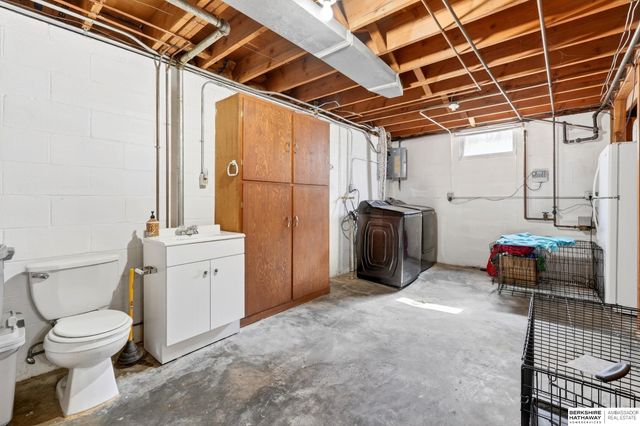 4509 Ridgeway Road, Omaha, NE 68134