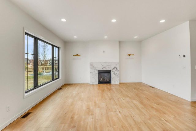 2439 Rivers Bend Drive E, West Fargo, ND 58078