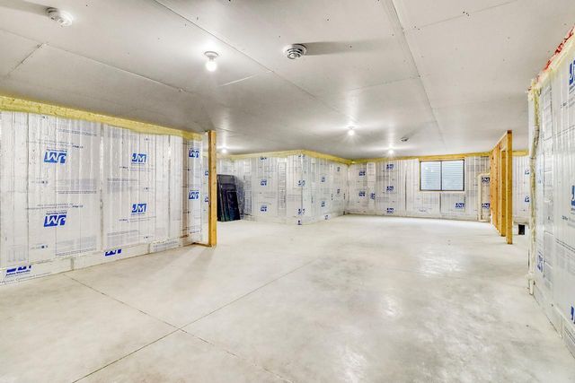 2439 Rivers Bend Drive E, West Fargo, ND 58078