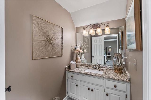 640 Goldpoint Trace, Woodstock, GA 30189