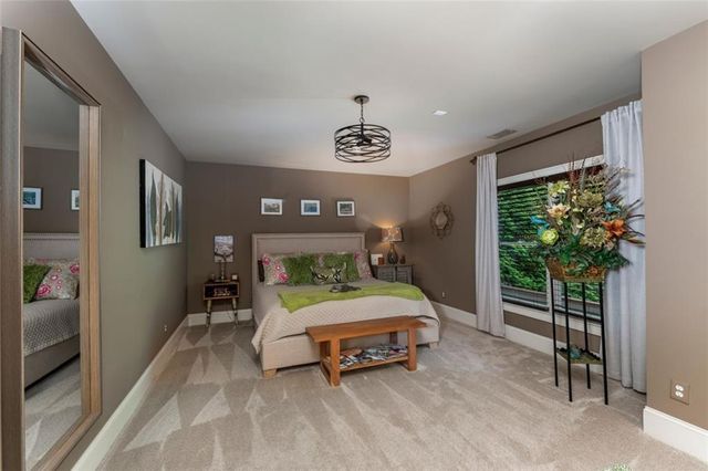 640 Goldpoint Trace, Woodstock, GA 30189