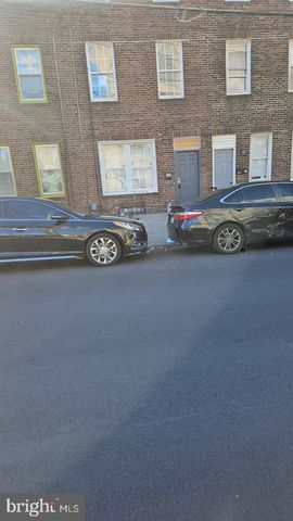 2020 E HUNTINGDON ST, Philadelphia, PA 19125