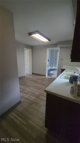 3186 W 94th Street, Cleveland, OH 44102