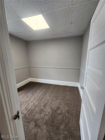 3186 W 94th Street, Cleveland, OH 44102