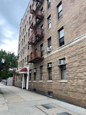 4415 43rd Avenue 1F, Sunnyside, NY 11104