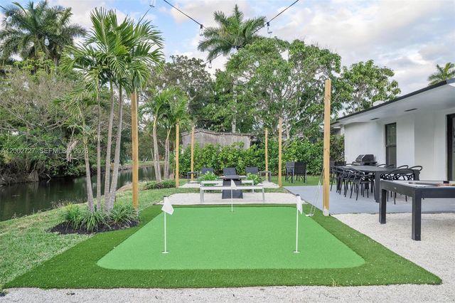 14760 S Spur Drive, Miami, FL 33161