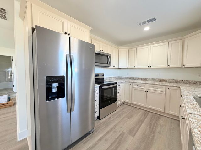 228 Brook Cv, Berea, KY 40403