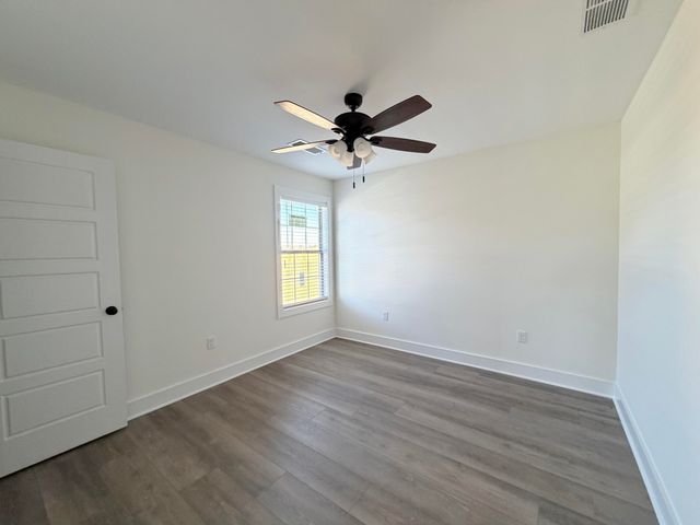 228 Brook Cv, Berea, KY 40403