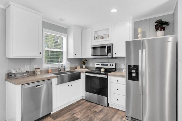 10617 DENTON AVENUE, Hudson, FL 34667